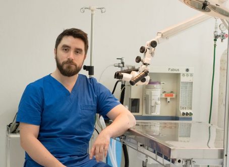 Dr. Rodrigo Cisneros